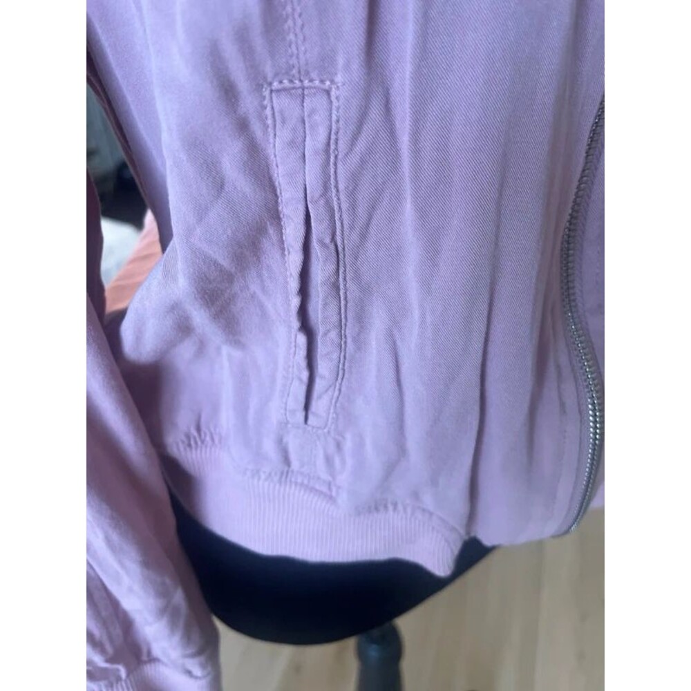 Jacket - Picture 8 of 12